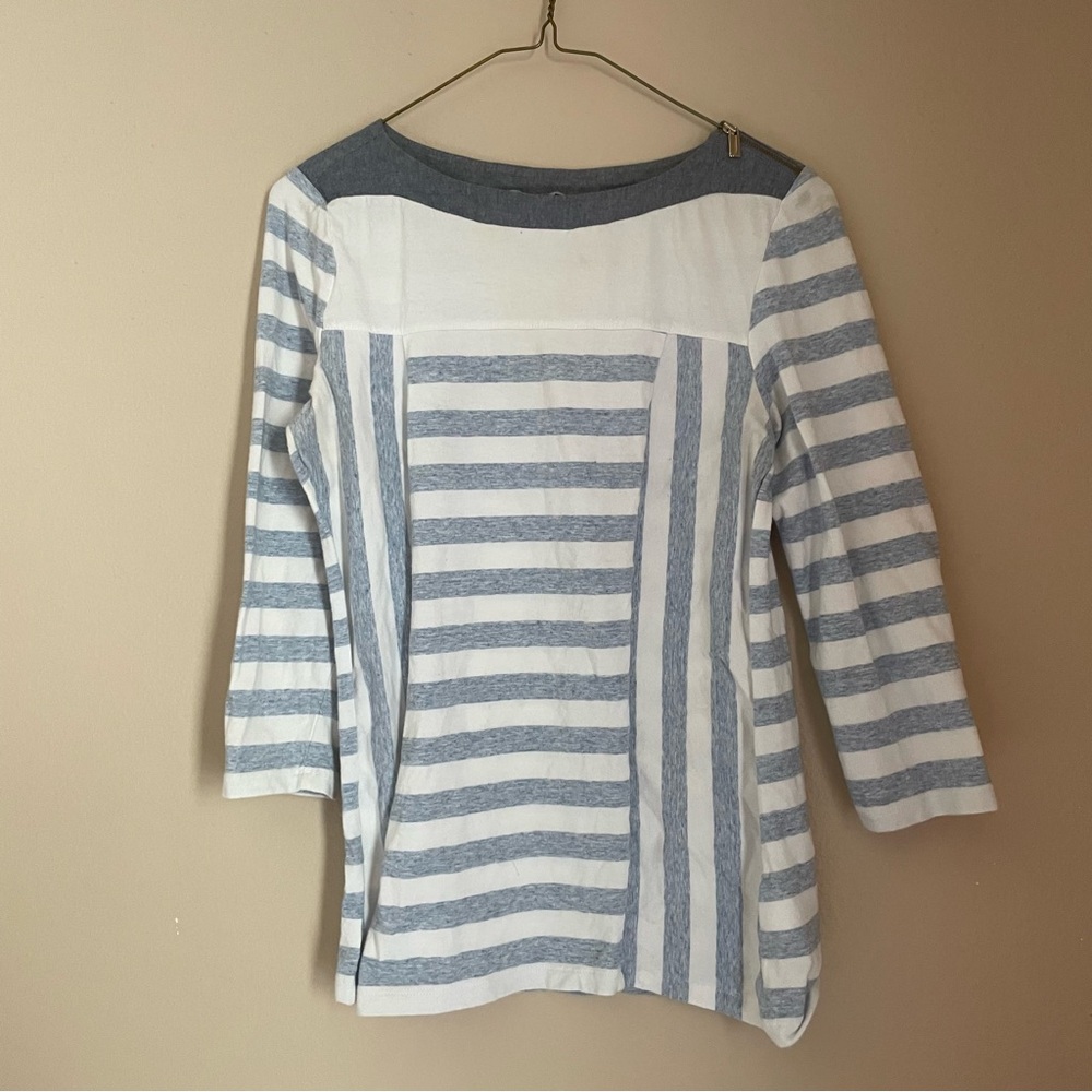 3/4 sleeve striped blouse with shoulder zipper